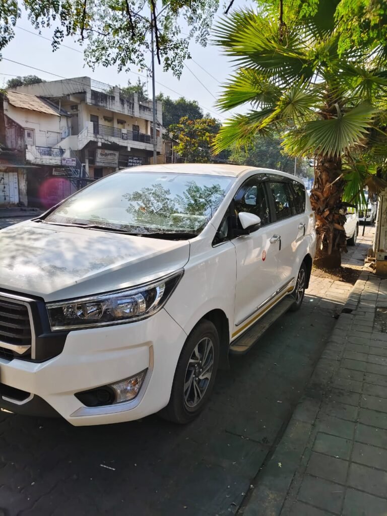 Innova Crysta taxi service in Nagpur for airport pickup, local and outstation travel